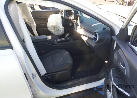 2024 Chevrolet Trax Fwd Sp z USA, uszkodzony, nr VIN KL77LFE25RC207141